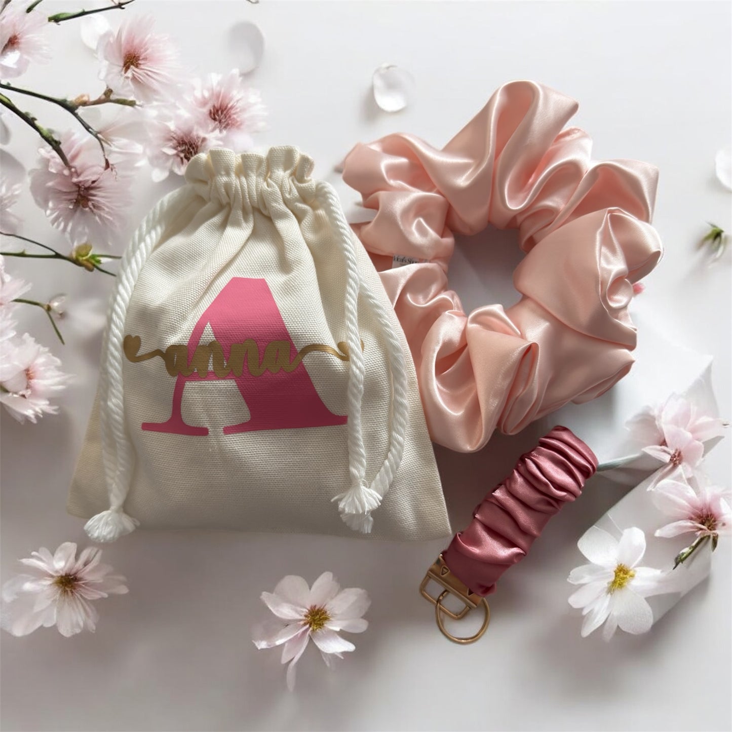 Gift Box - Scrunchies - Bag - Keychain Bracelet