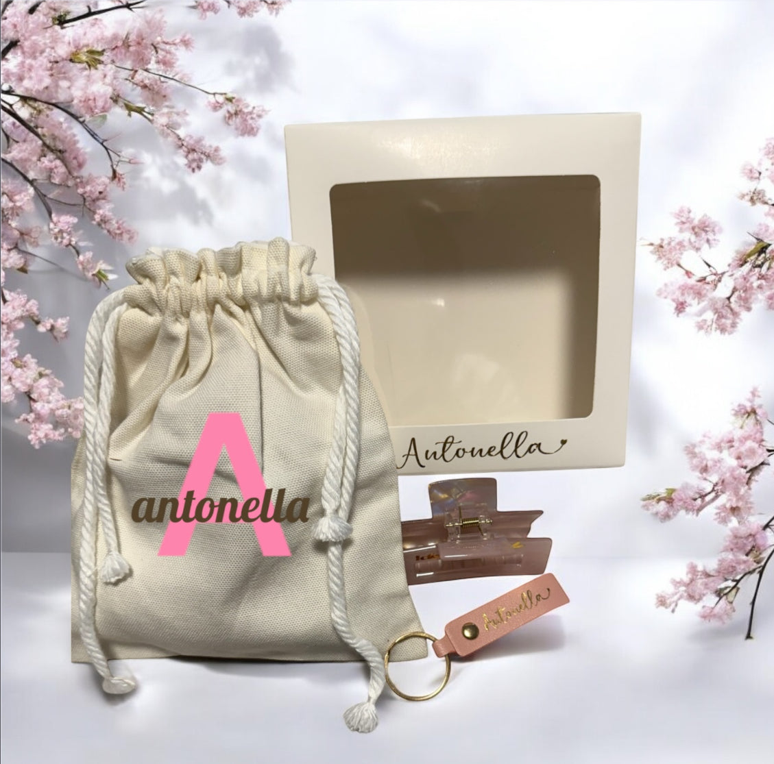 Gift Box - Pouch - Leather Keychain - Claw
