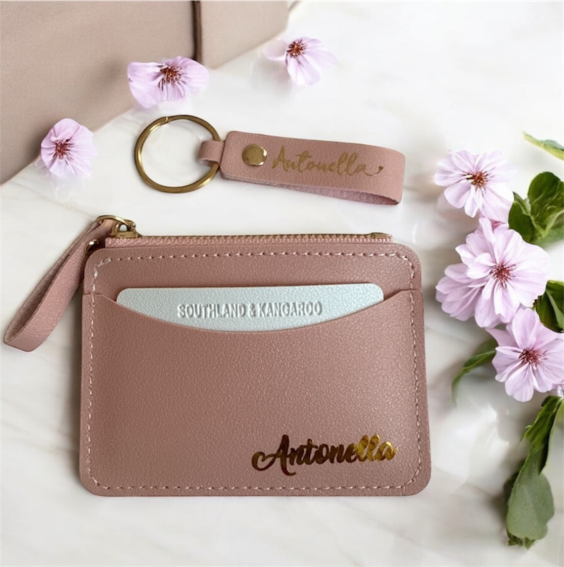 Gift Box: Personalized Glass Tumbler, Card Holder, and Name Keychain