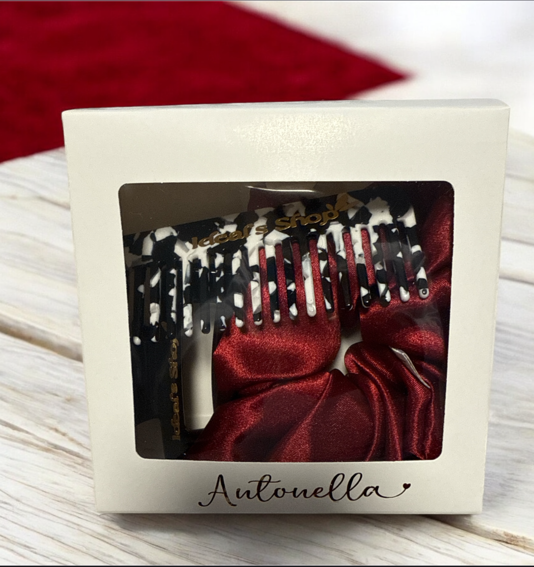 Gift Box - Scrunchie - Comb  Black - Claw