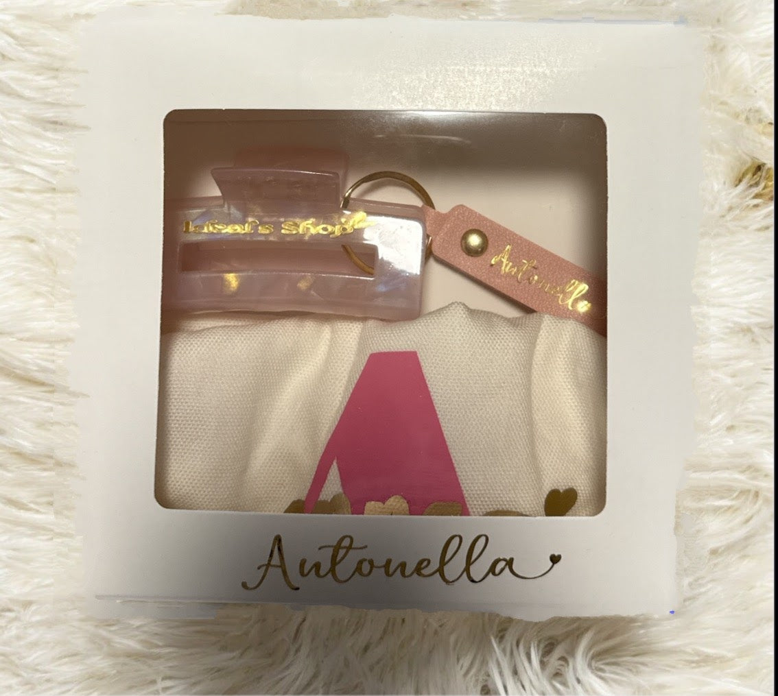 Gift Box - Pouch - Leather Keychain - Claw