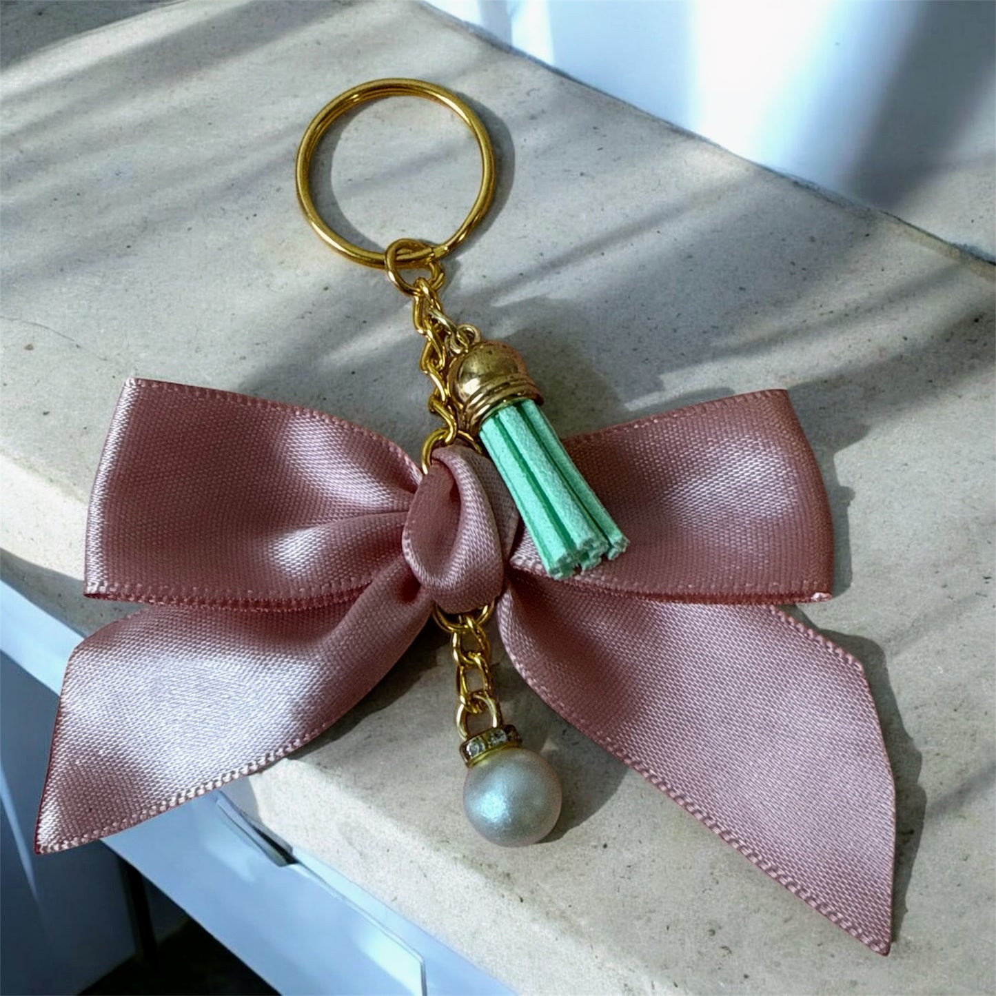 Elegant Bow Keychain with Pearl Pendant
