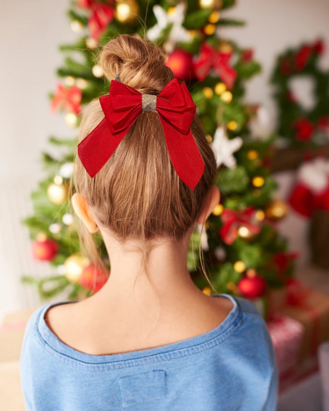 Ideal's Holiday Party Bow Set