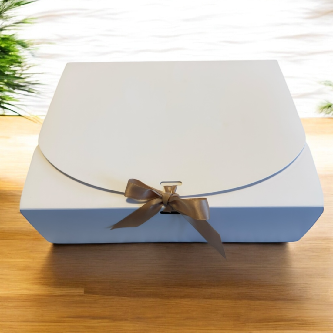 Gift Box: Personalized Glass Tumbler, Toiletry Bag, and Photo Keychain